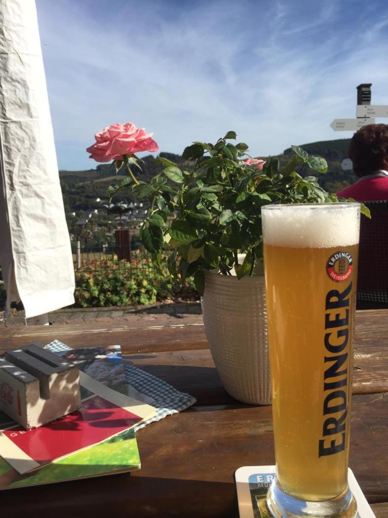 Café- Pension Fernblick Willingen  Exterior foto